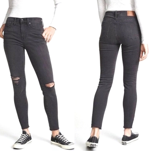 Madewell Denim - Madewell NWT, 9" Mid-Rise skinny distressed grey/black jeans women's size 27